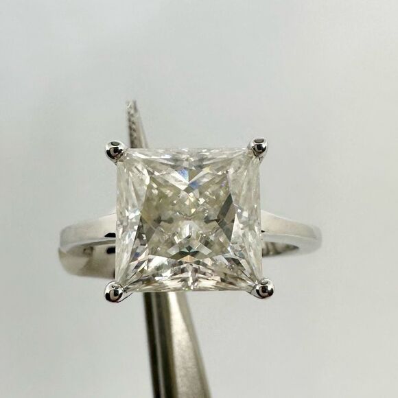 4 Carat Princess Cut Moissanite Ring 18k White Gold Finish Wedding Anniversary - Picture 7 of 12